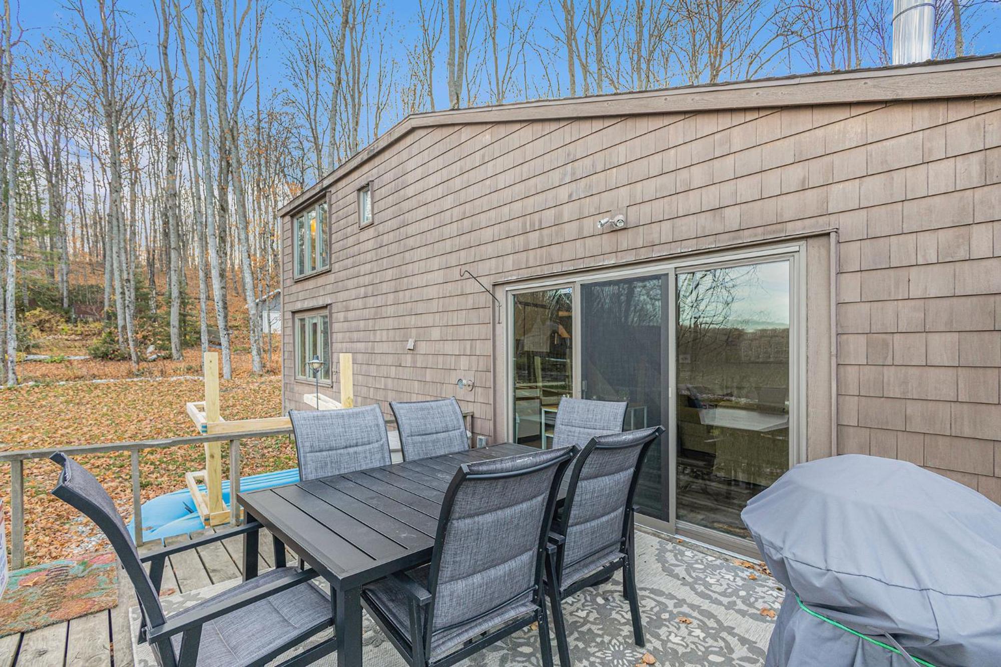Quiet And Cozy Lakefront Home Near Mt Boyne Gaylord Eksteriør bilde